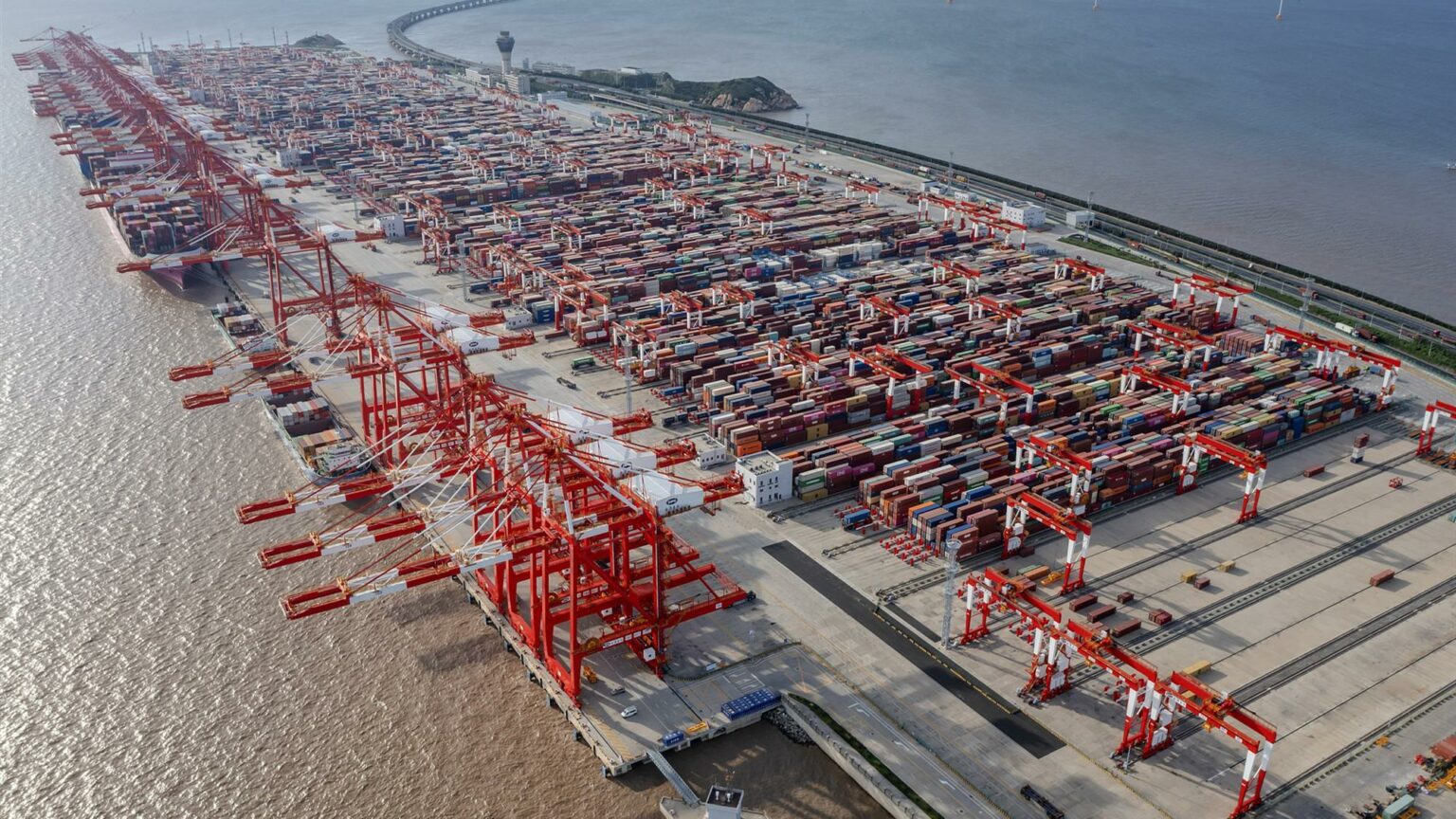 Container Port Performance Index 2024': Les Ports chinois de Yangshan et de Fuzhou écrasent la concurrence mondiale!