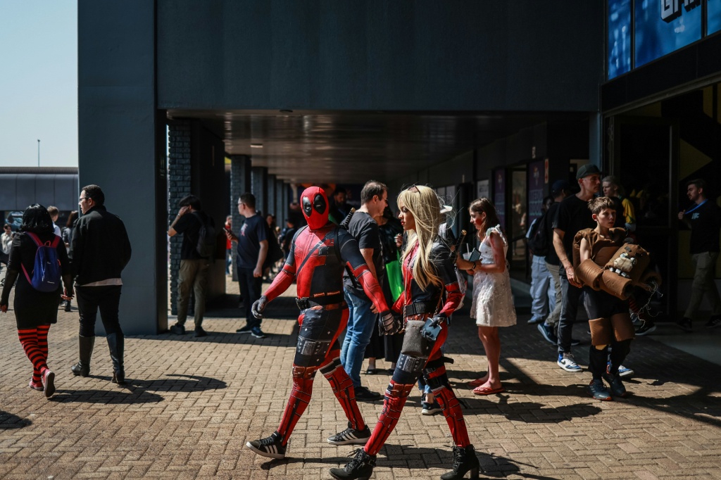Des participants à la sixième édition de Comic Con Africa, organisée à Johannesburg, en Afrique du Sud.