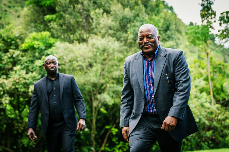 Joseph Kabila dans le Kivu en 2025 (photo, AFP).
