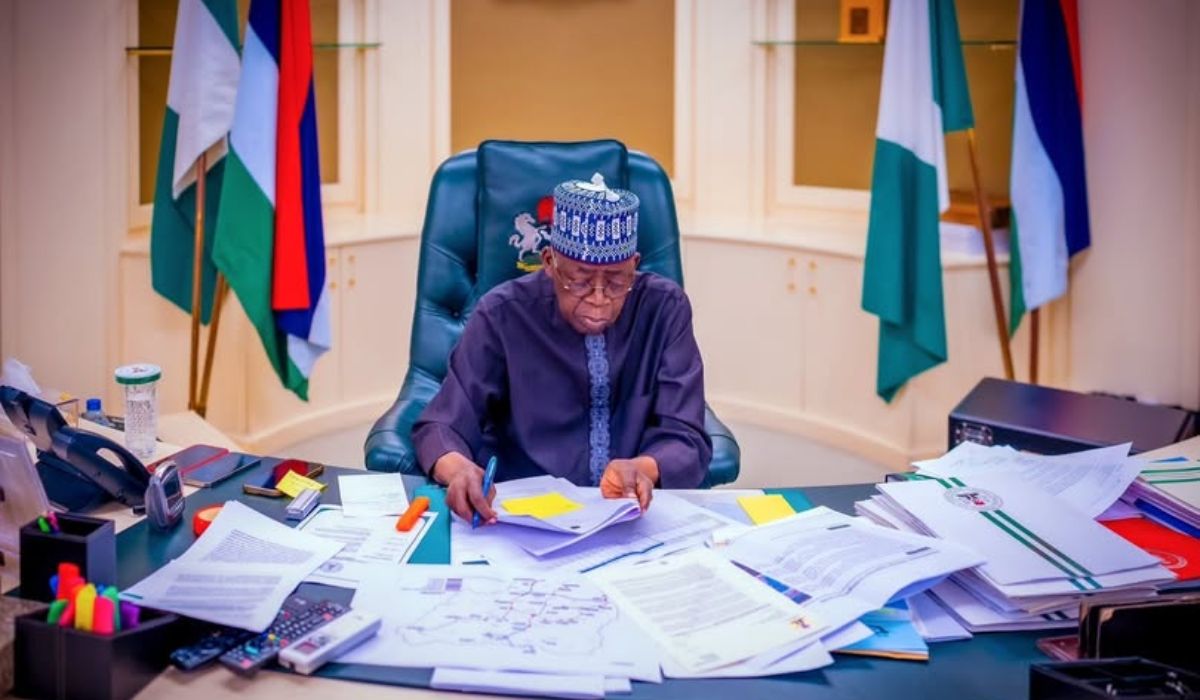 Le Président nigérian Bola Ahmed Tinubu (DR, The Sun Nigeria).