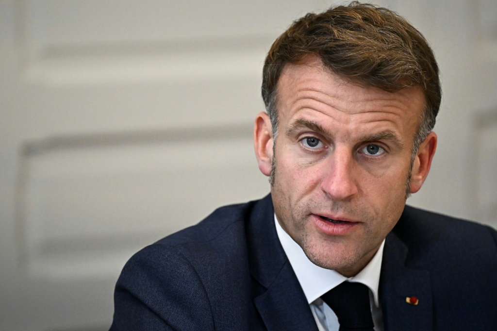 Le Président Emmanuel Maron à l'Elysée, le 23 novembre 2025 à Paris.