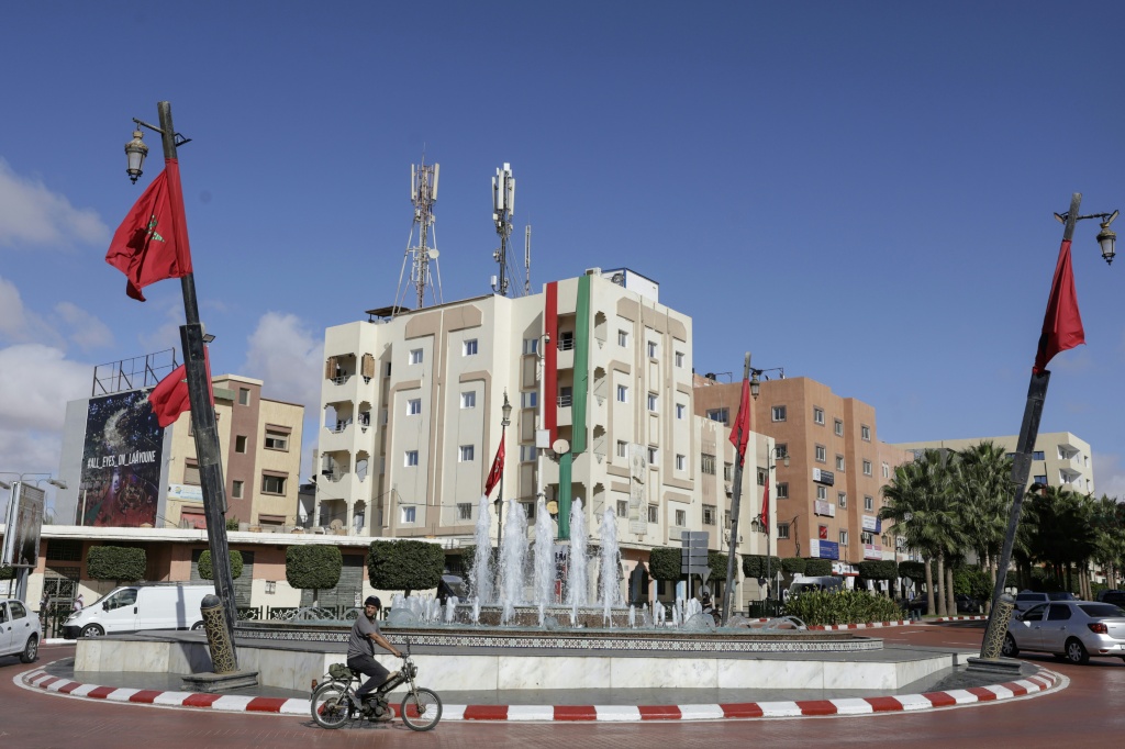 Une rue de Laâyoune, principale ville du Sahara sous contrôle marocain, le 7 novembre 2025.