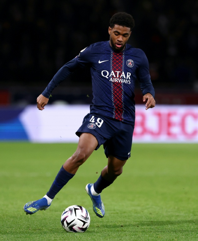 L'attaquant sénégalais Ibrahim Mbaye durant un match de L1 entre le PSG et Rennes, au Parc des Princes, le 6 décembre 2025.