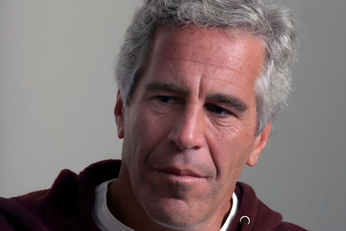 Affaire Jeffrey Epstein, feuilleton tentaculaire et planétaire, mais aussi panafricain