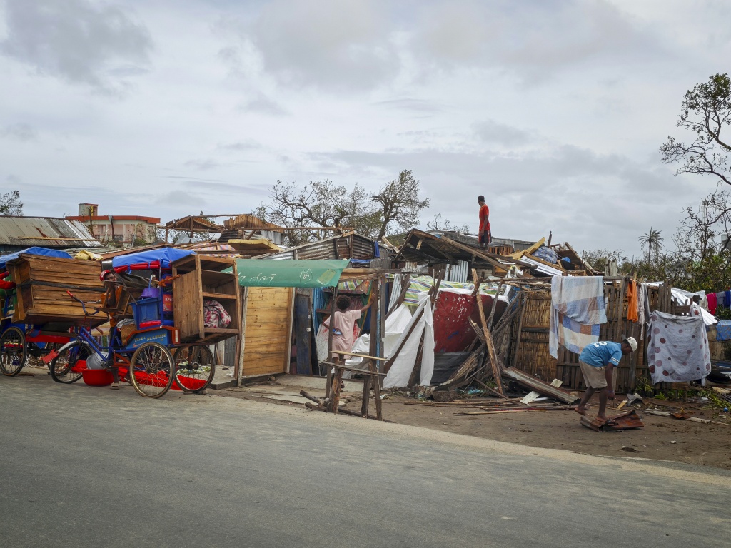 Vue de la ville malgache de Toamasina, frappée de plein fouet par le cyclone Gezani, le 11 février 2026.