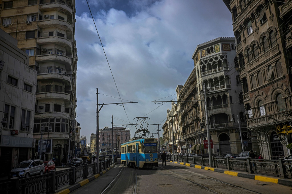 Le tramway historique d'Alexandrie, voué à disparaître pour une modernisation du réseau, le 18 février 2026.