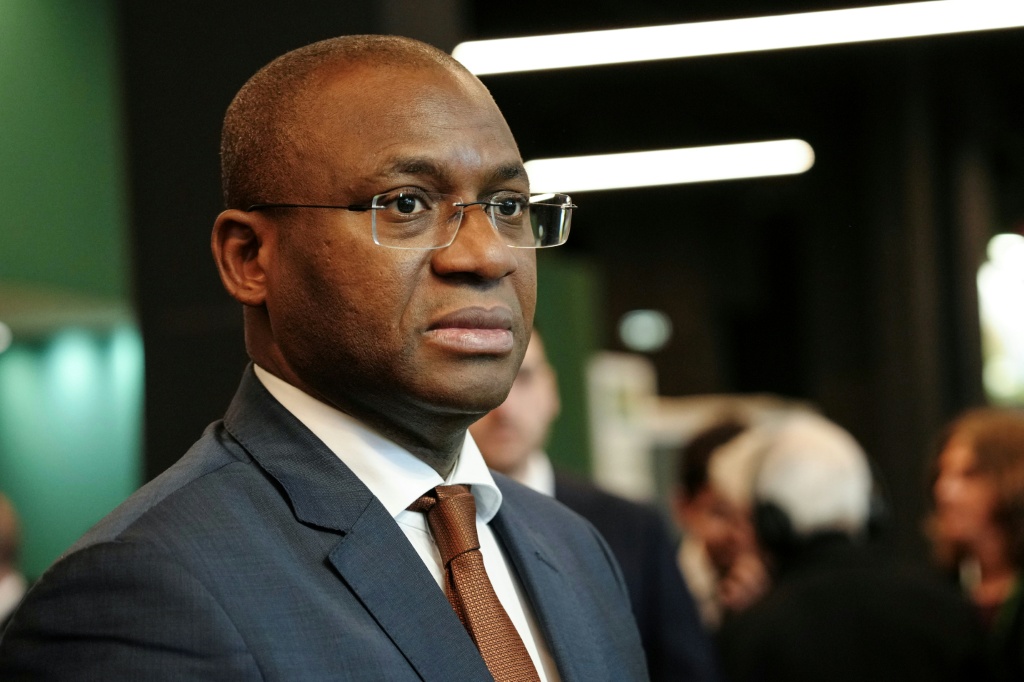 Le ministre ivoirien de l'Agriculture, Bruno Koné, en visite au Salon de l'agriculture à Paris, le 21 février 2026.