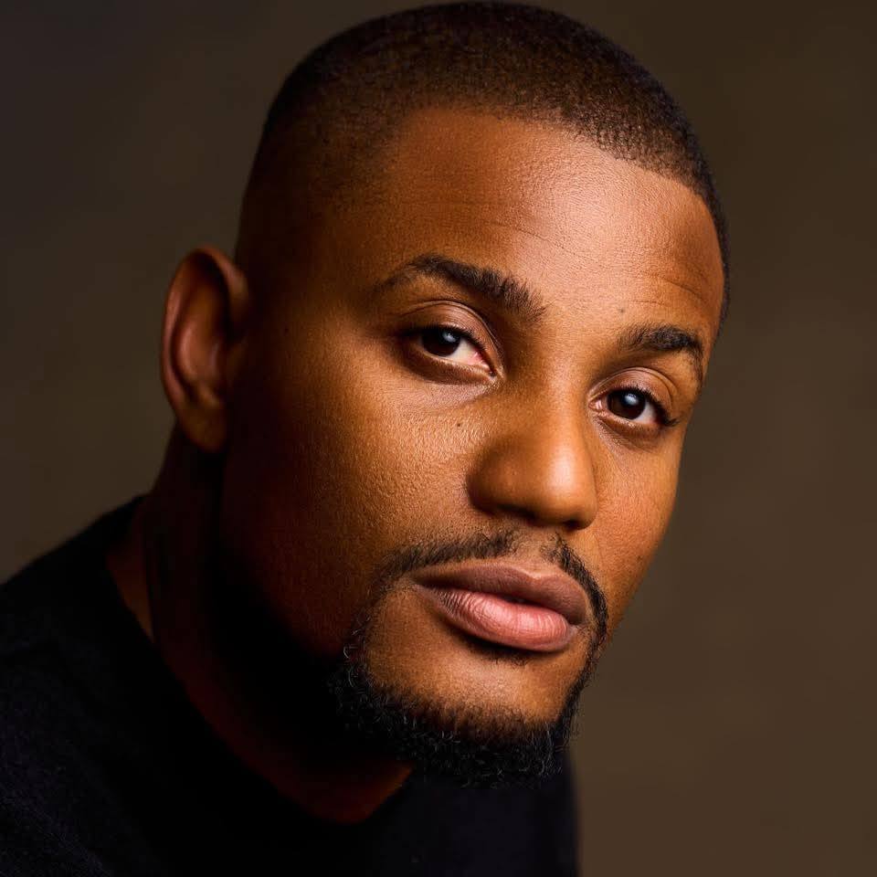 L'acteur Nigerian Alexx Ekubo