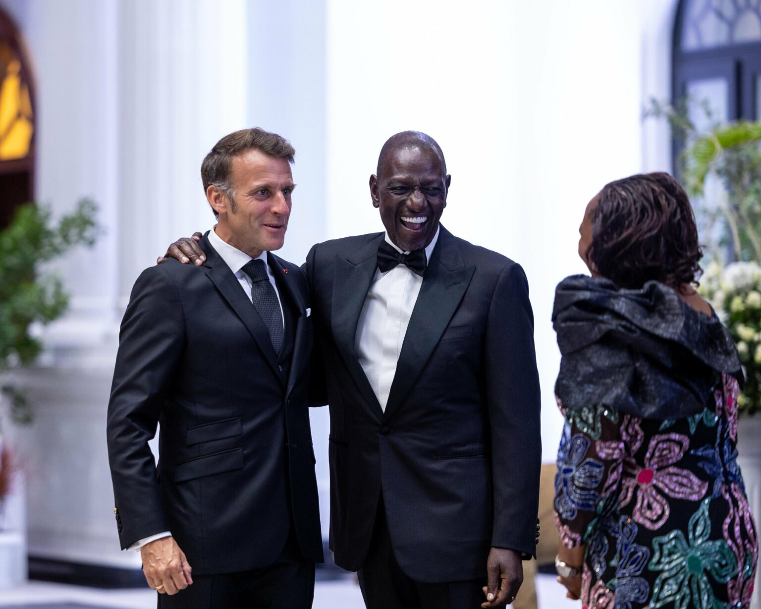 Emmanuel Macron et le couple présidentiel du Kenya ce 11 mai 2026, à Nairobi.