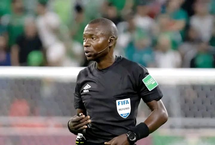 Champions League africaine: L'AS FAR motive son 'non' à l'arbitre Ndala pour diriger un manche de la finale 2026 