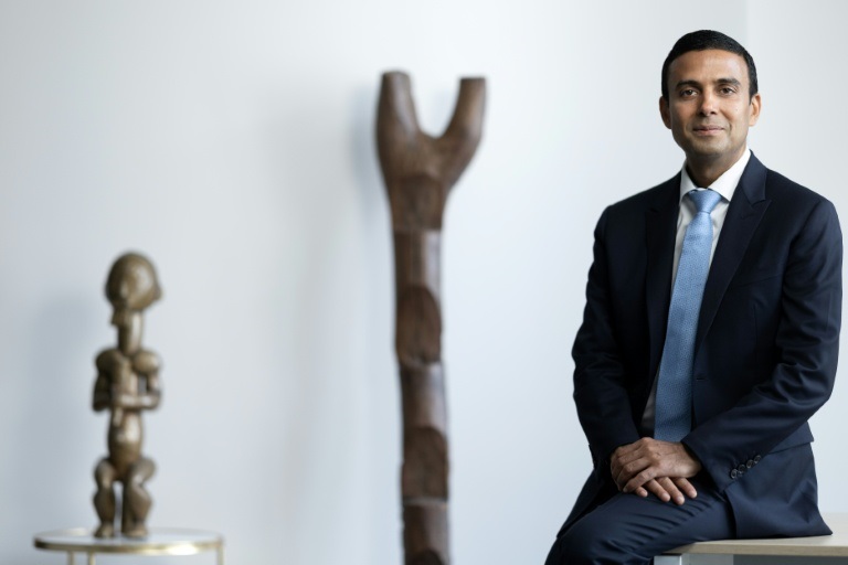 L'homme d'affaires et investisseur indien, fondateur et PDG d'ARISE IIP, Gagan Gupta, pose lors d'une séance photo dans son bureau à Paris le 16 juin 2026.