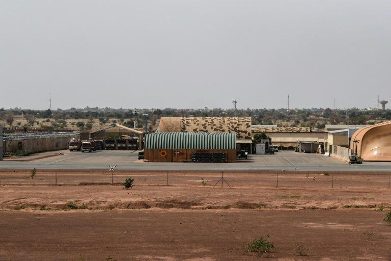 Vue générale de la Base militaire 101 à Niamey, au Niger, le 15 juillet 2022, lors d’une visite officielle des ministres français des Affaires étrangères et des Armées.